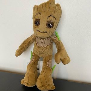 Groot plush
